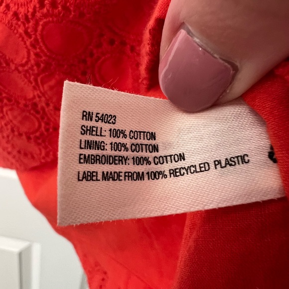 Gap Red Eyelet Mini Skirt- Size 0 - Picture 4 of 4